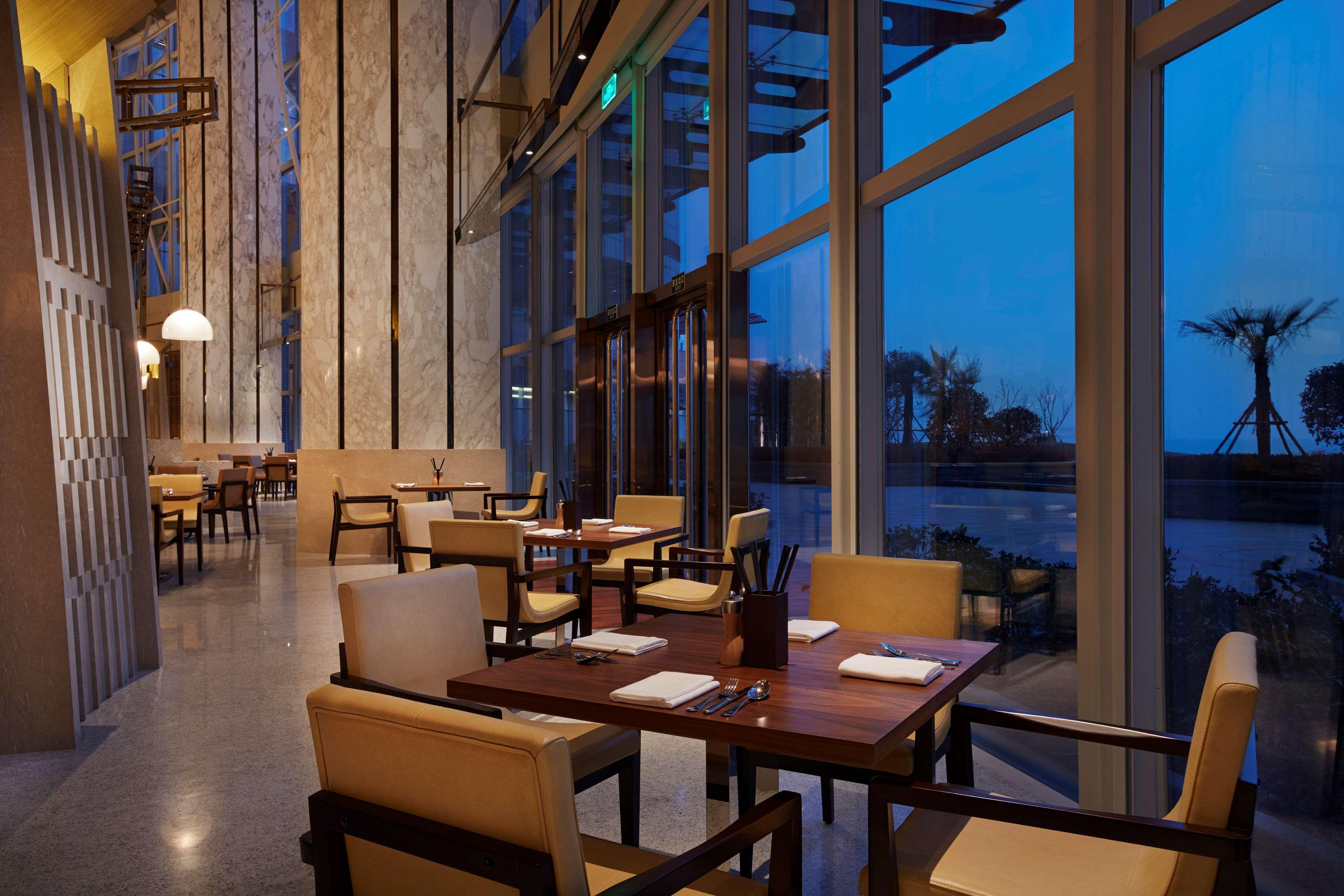 Hotel Hyatt Regency Qingdao Exterior foto