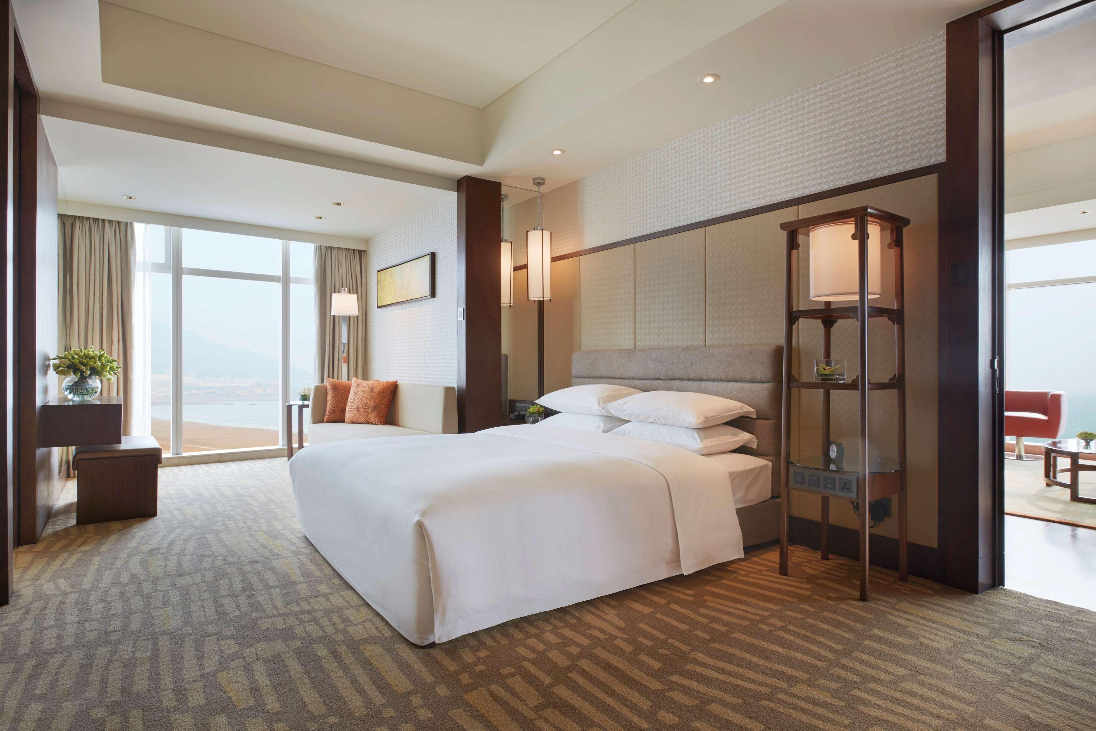 Hotel Hyatt Regency Qingdao Exterior foto